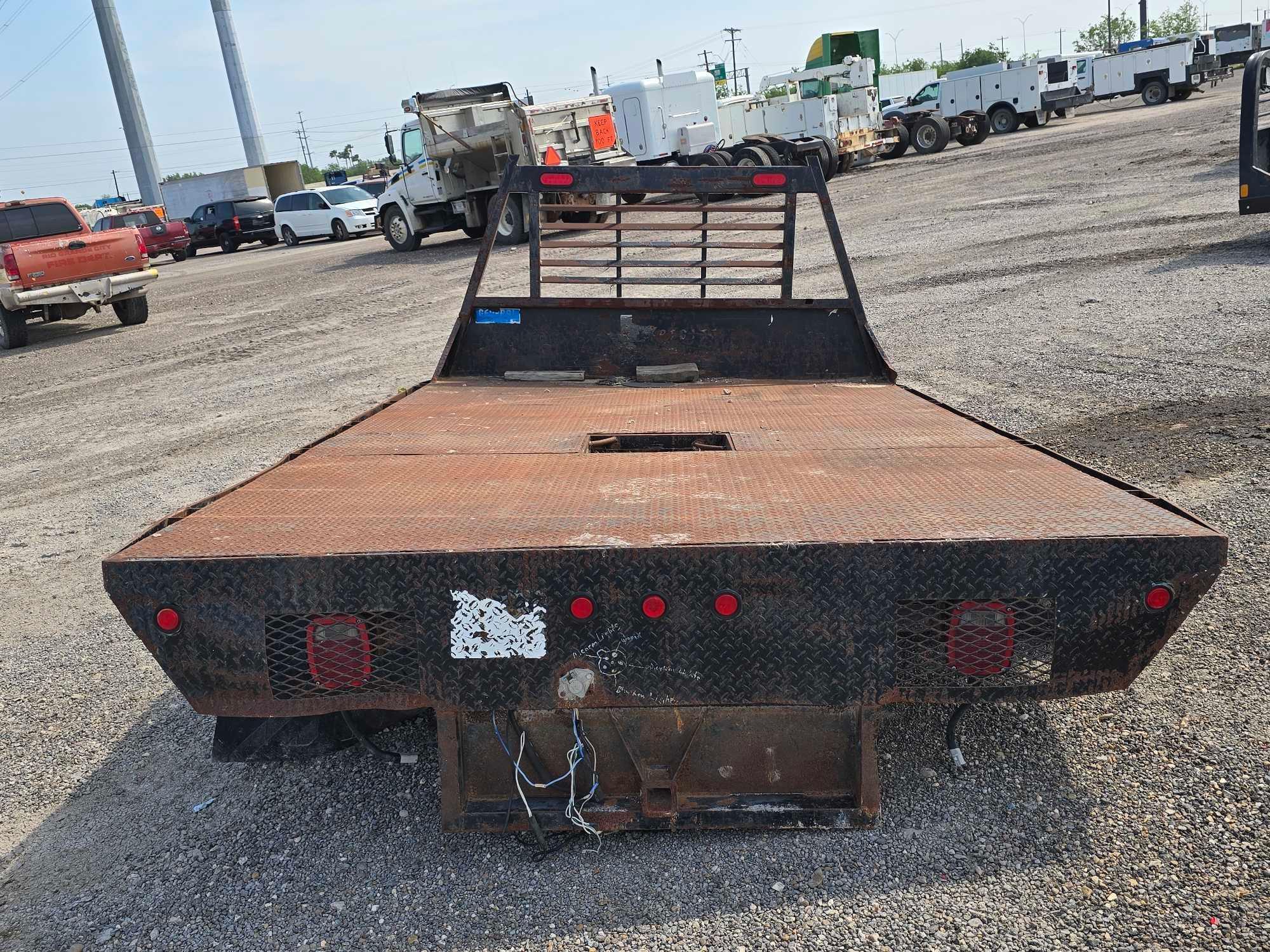 136 In x 91 In Flat Bed Truck Bed
