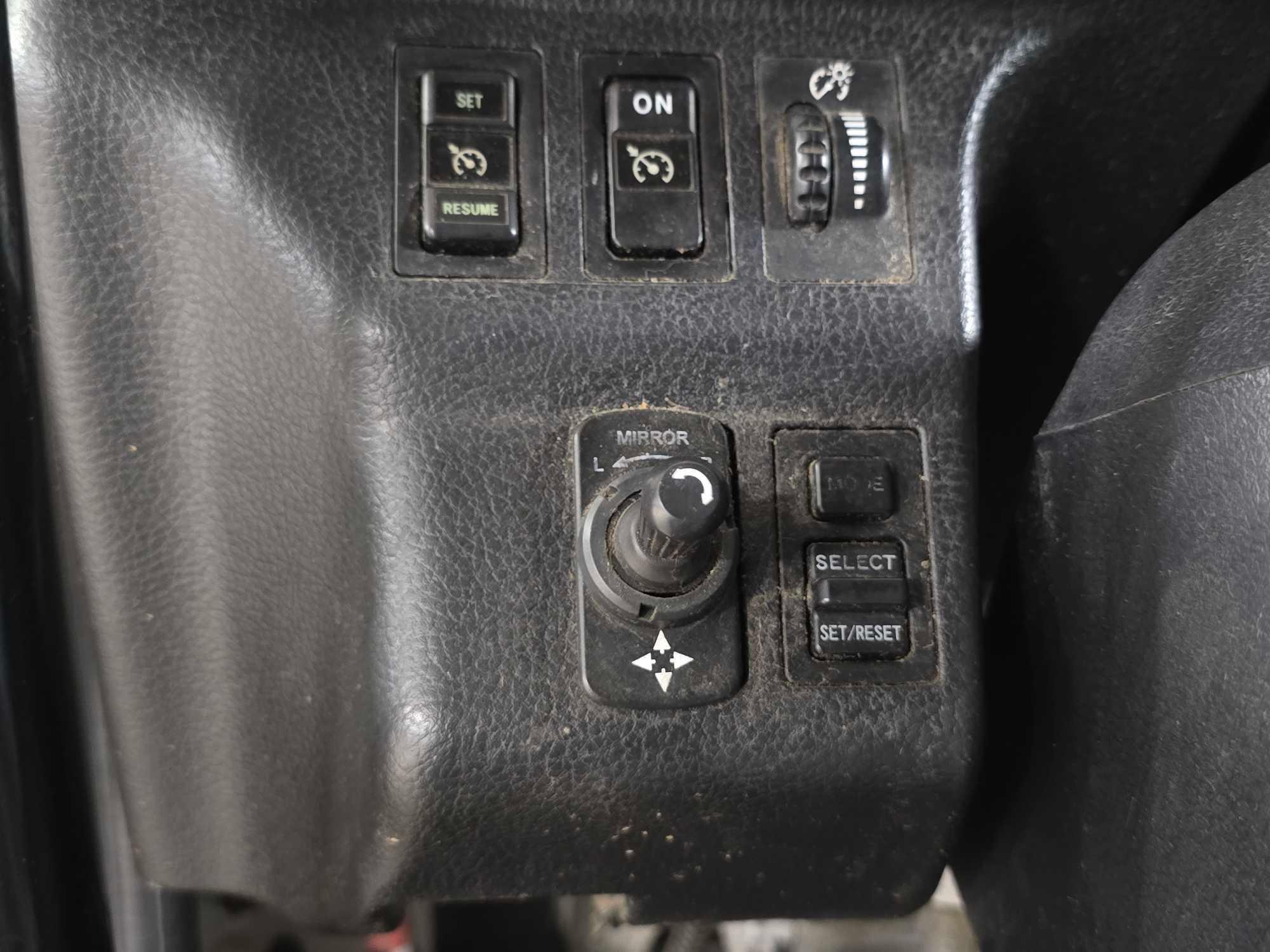 2010 Hino 338 Single Axle Dump Truck