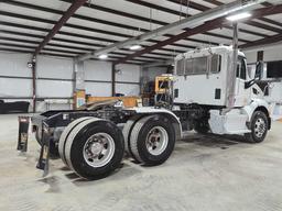 2014 Peterbilt 579 Day Cab Truck Tractor