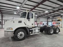 2004 Mack CX613 Vision Day Cab Truck Tractor