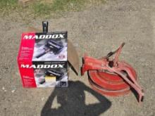 Maddox 5 Gallon Air Bead Seater and Speedaire 2Z865 50 FT Industrial Storage Air Hose Reel