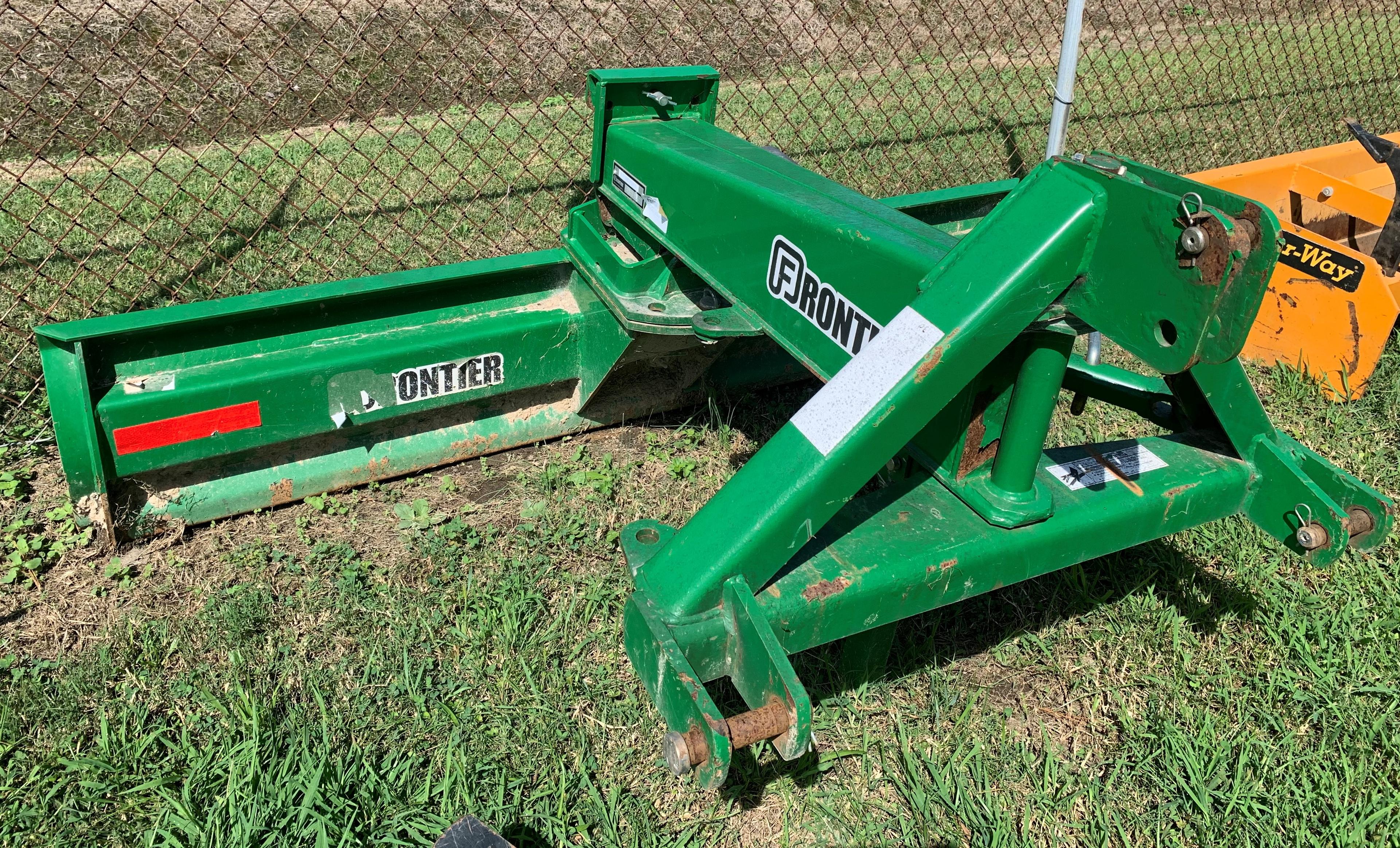 Frontier RB 2284 7' 3pt Scrape