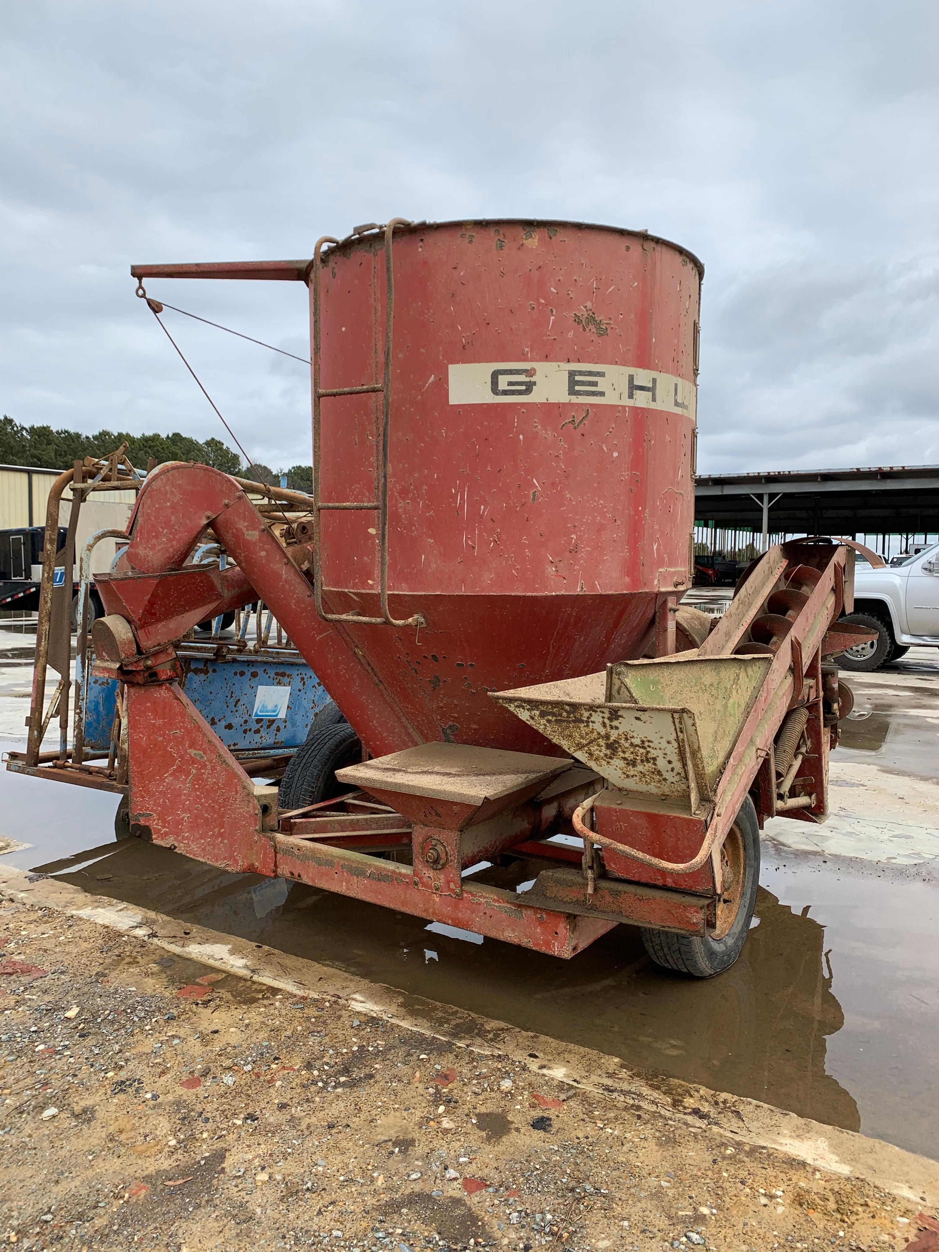 GEHL Hammer Mill