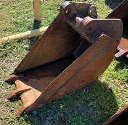 18" Bucket