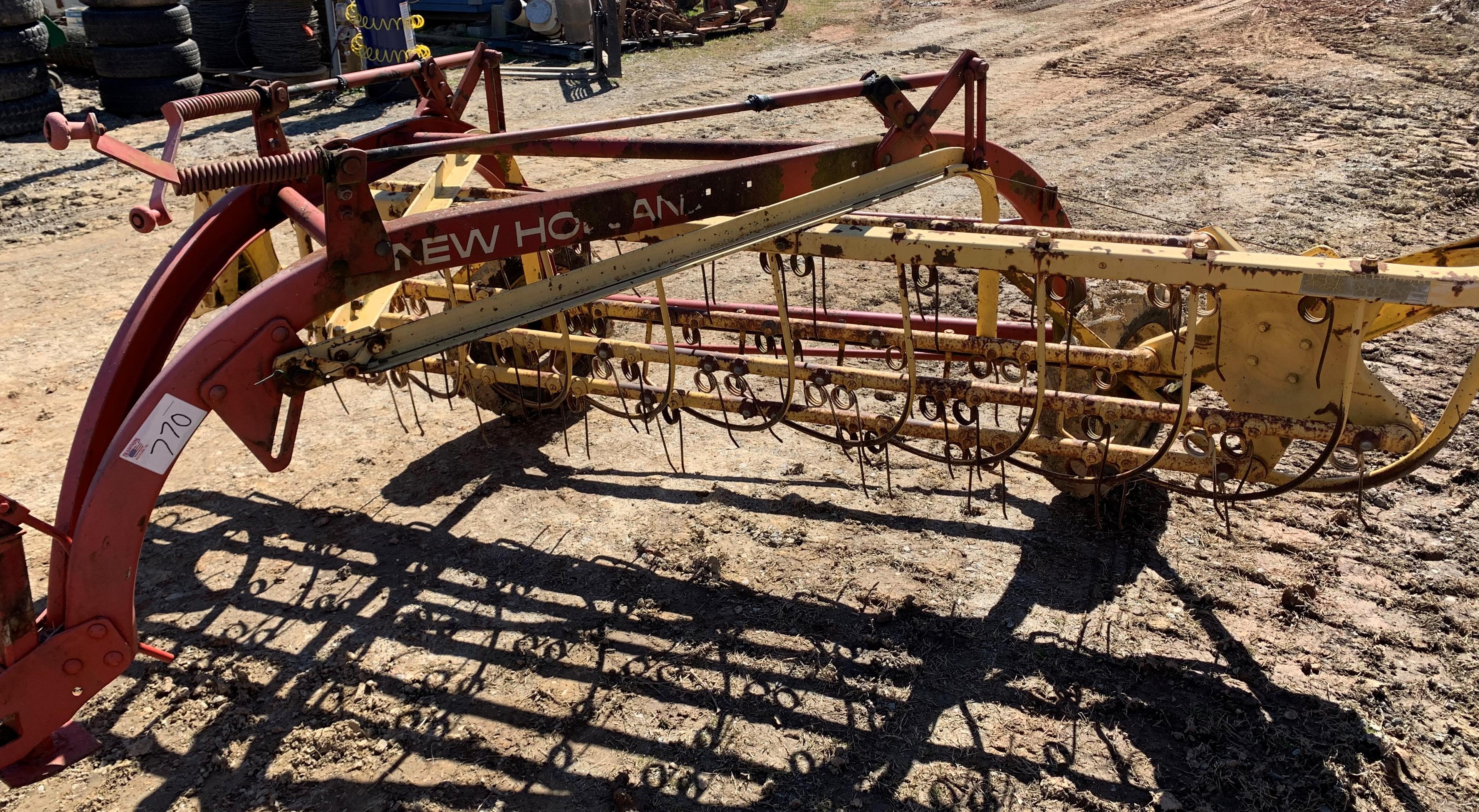 New Holland 256 side delivery rake