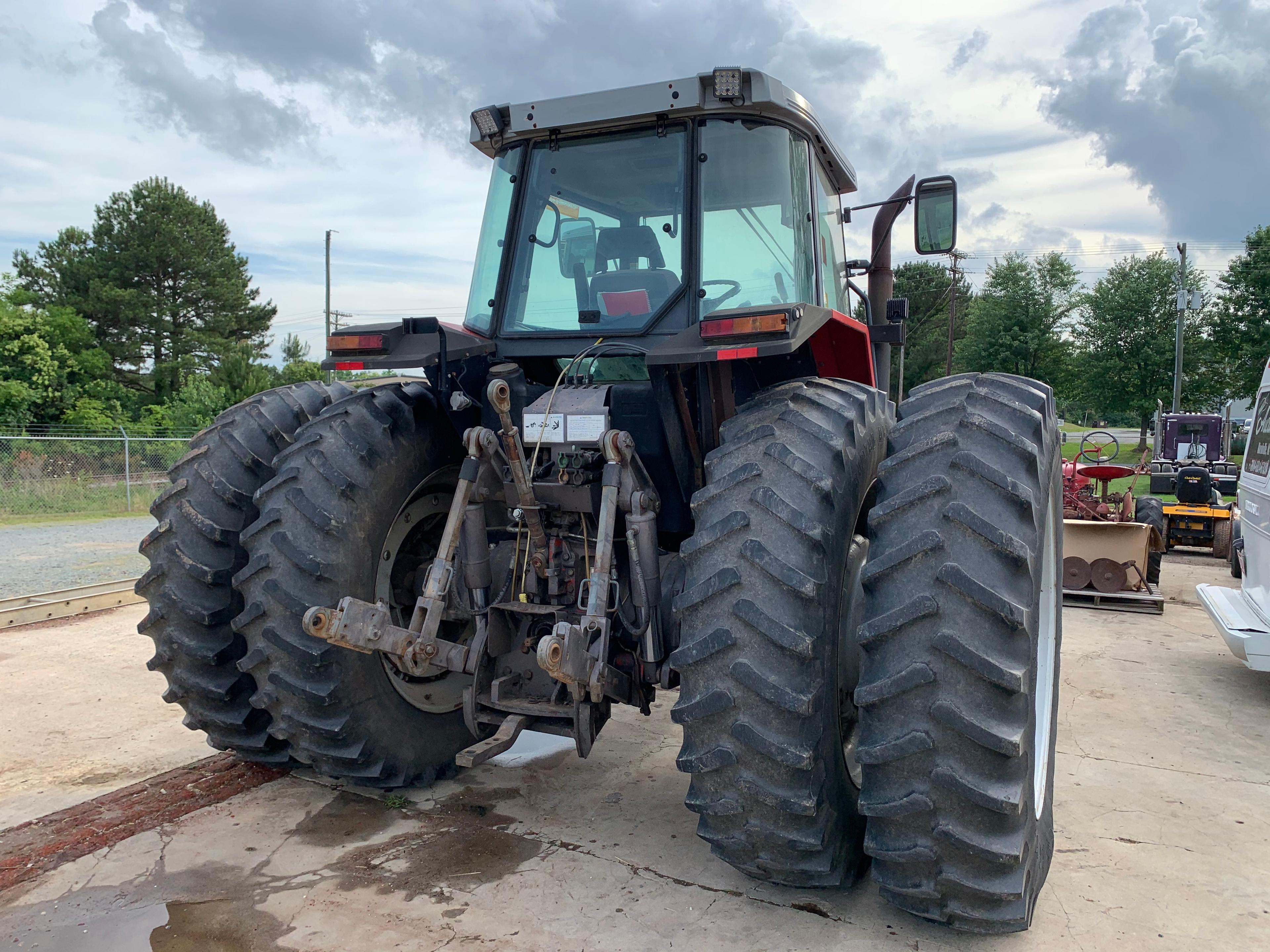 Massey Ferguson 8150 Tractor