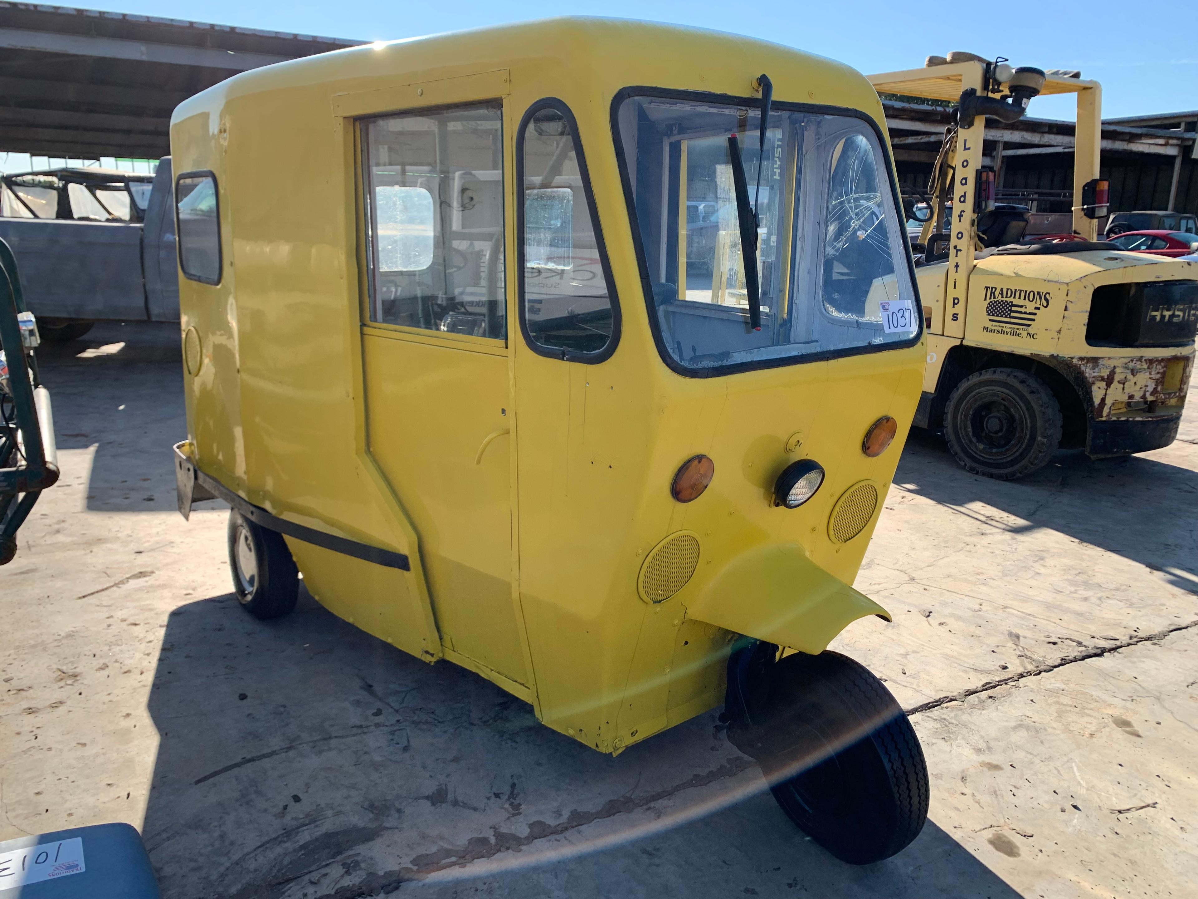 3 Wheel Mail Car