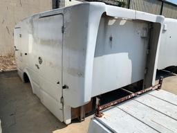 Pest Control Service Bed with Hoses & Reels