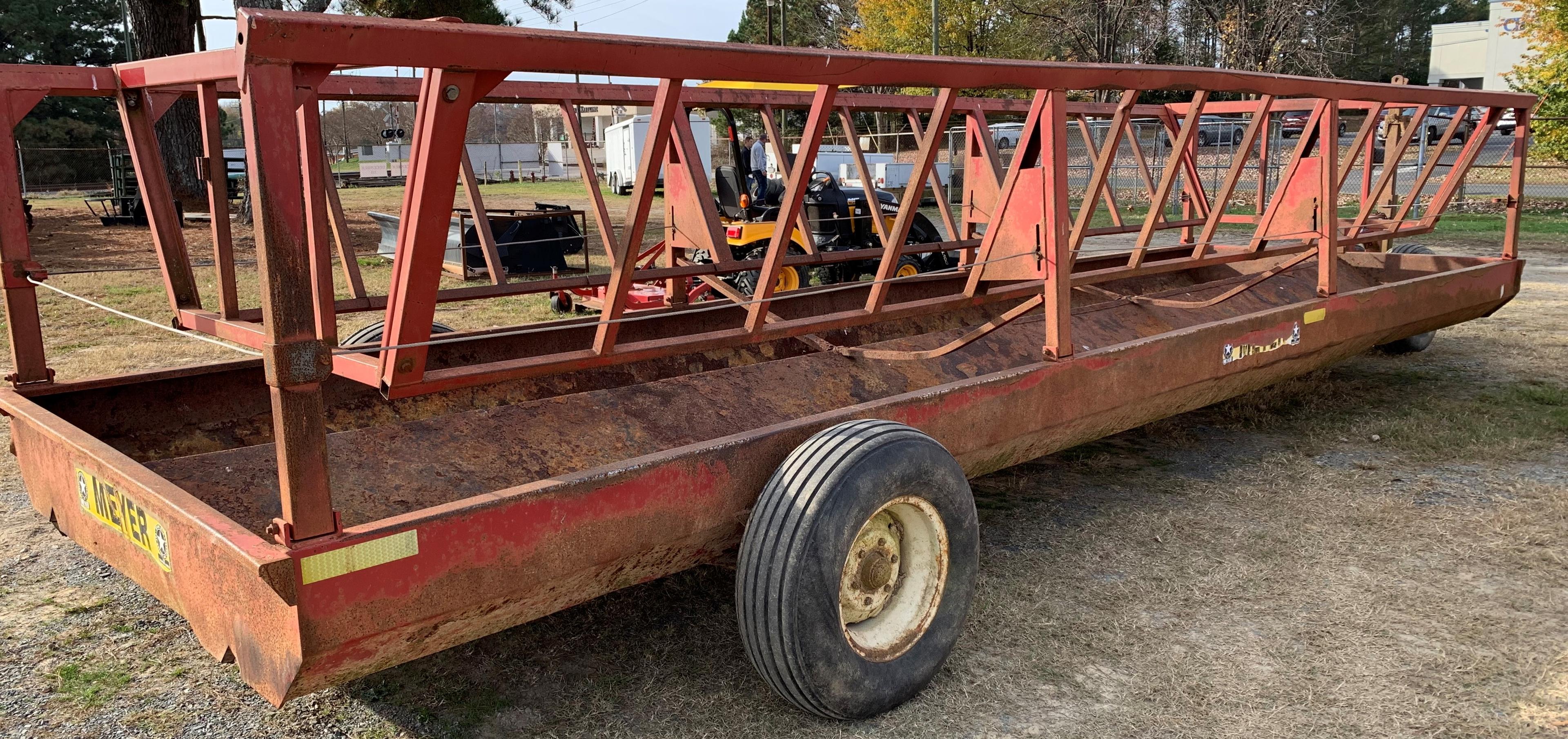 Meyer 24ft Feed Wagon
