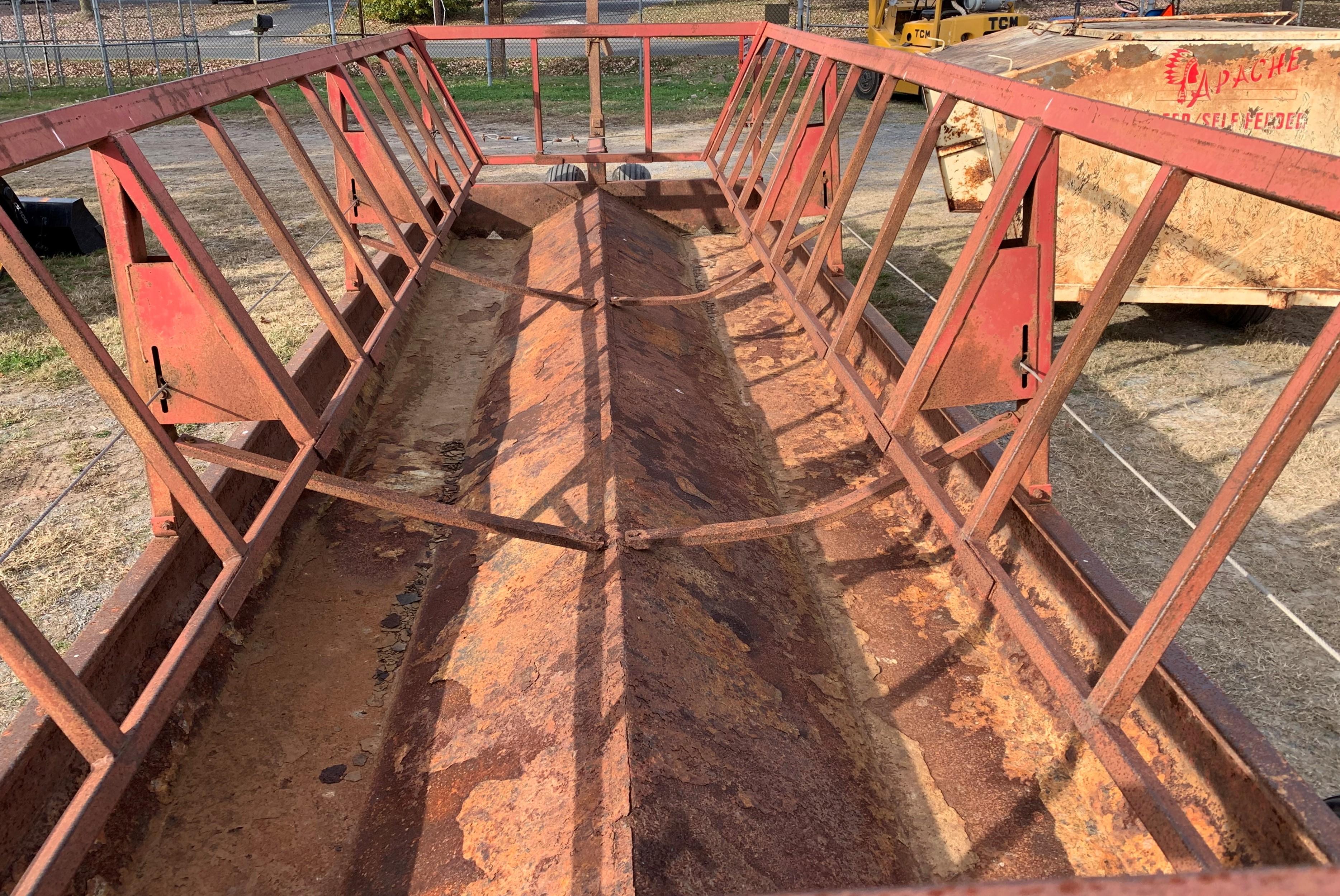 Meyer 24ft Feed Wagon