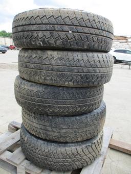 (5) Jeep 18" factory wheels and tires