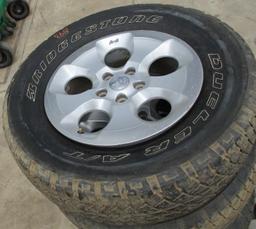 (5) Jeep 18" factory wheels and tires