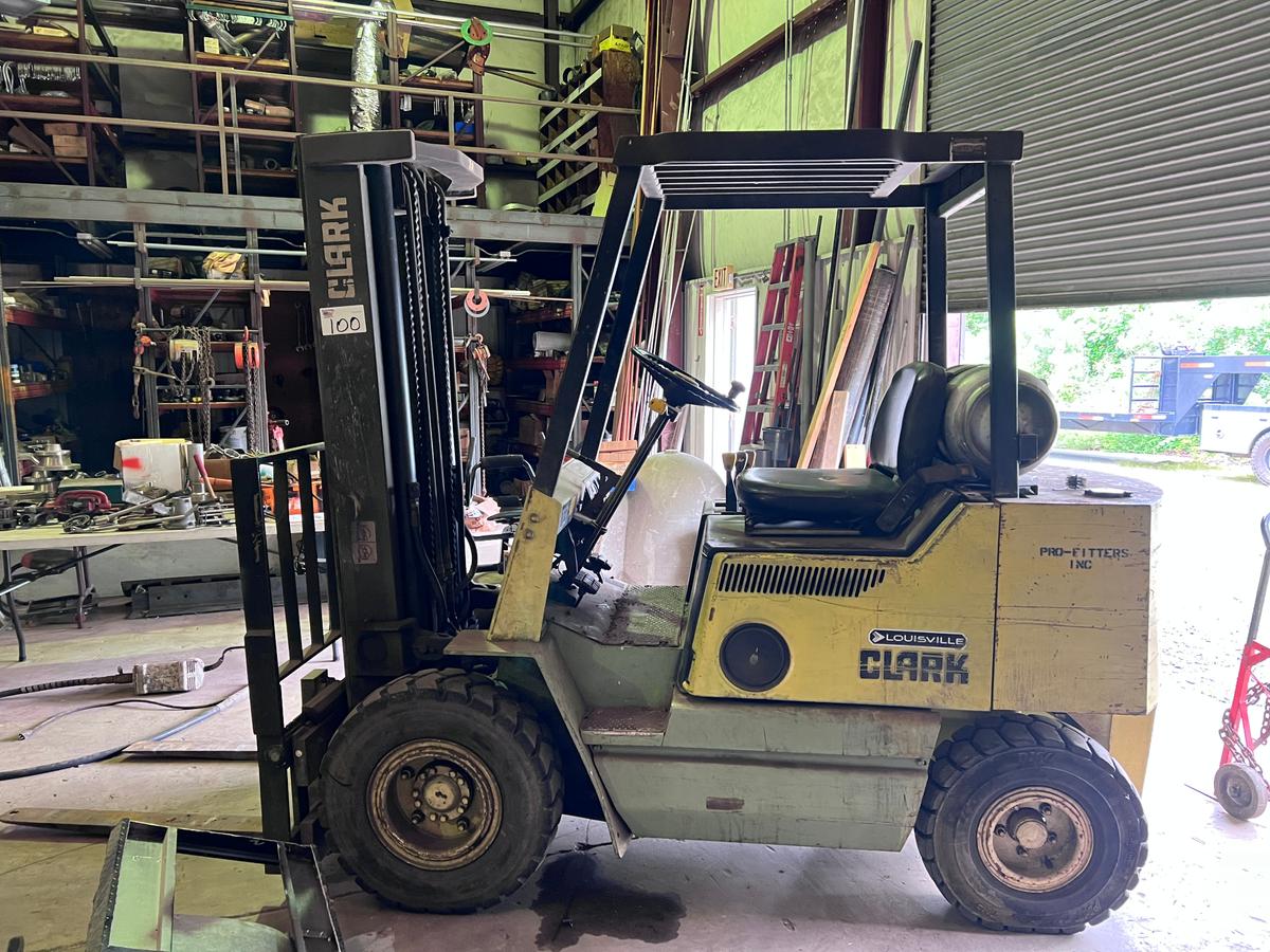 Clark Forklift