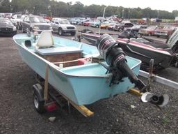 14ft Fishing Boat with 20hp Mercury Motor NO TITLE