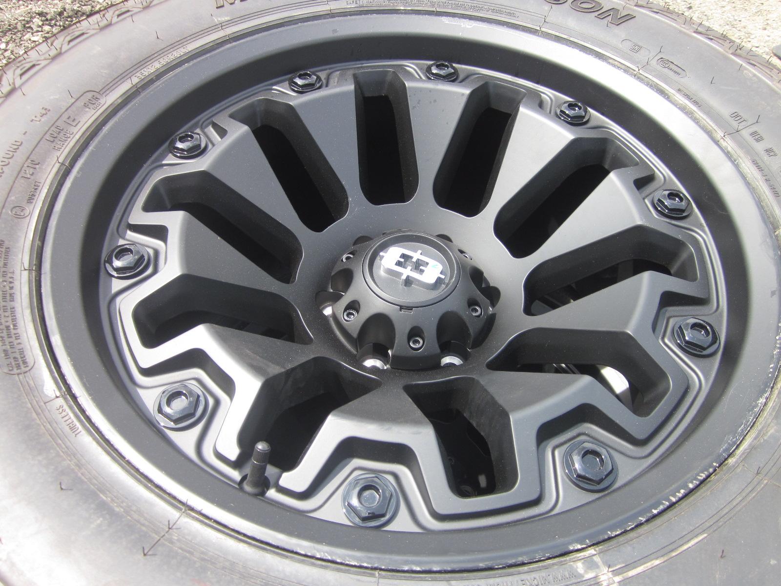 Set of 4 Vision Wheels & Mickey Thompson Tires