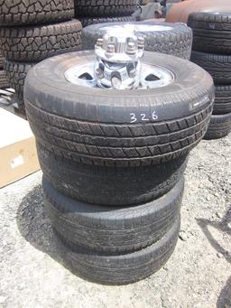 Set of 4 Chevrolet Factory 6 Lug Wheels w Tires