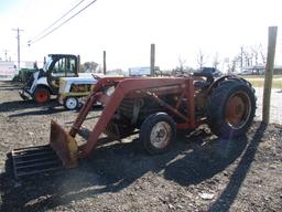 Massey Ferguson135 Diesel Tractor wFrontend Loader