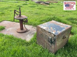 Tire Changer on Steel Plate / Square Tank