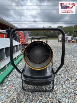 Master 135,000 BTU Heater