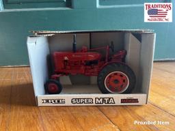 Super M-TA McCormick Farmall Die-cast Tractor