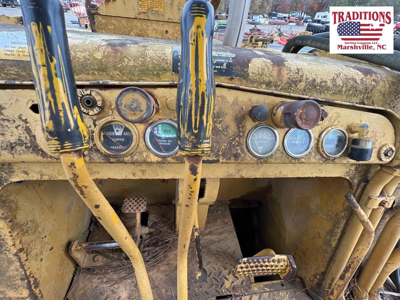 International Track Loader 175