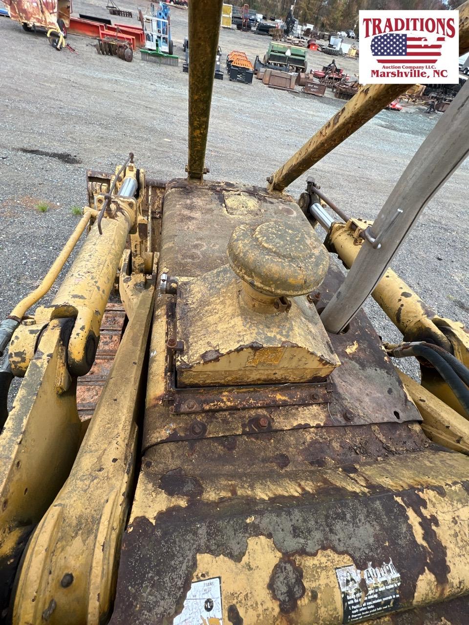 International Track Loader 175