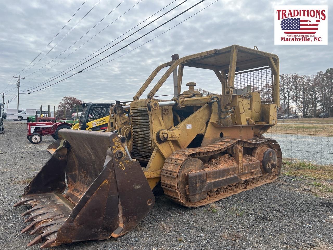 International Track Loader 175