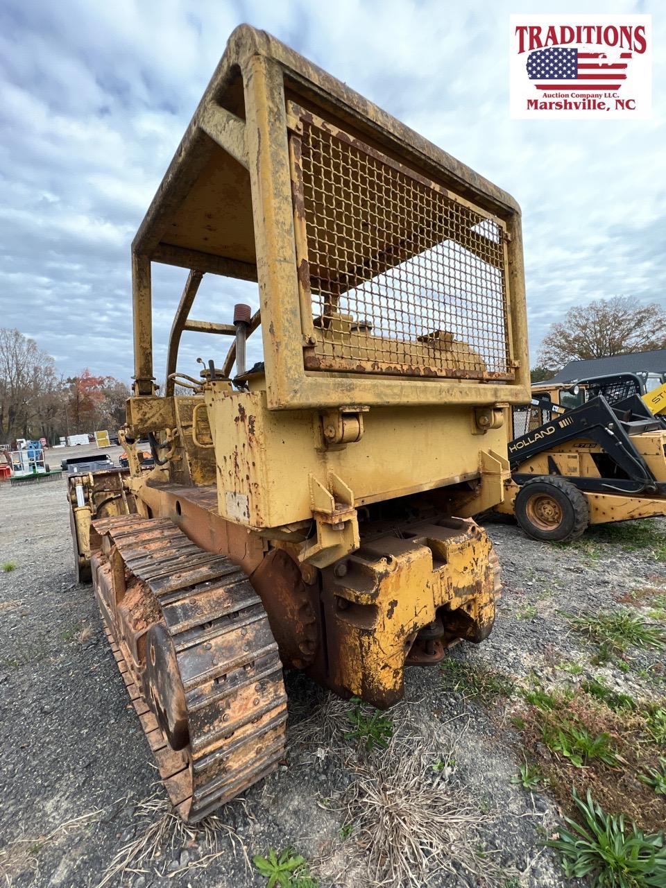 International Track Loader 175