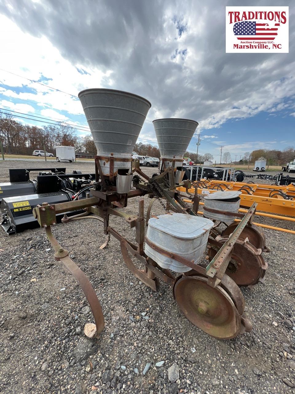 3pt 2 Bottom Cole Planter