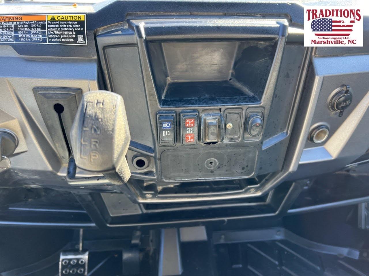 2015 Polaris Ranger 900 Crew  SXS VIN 2588