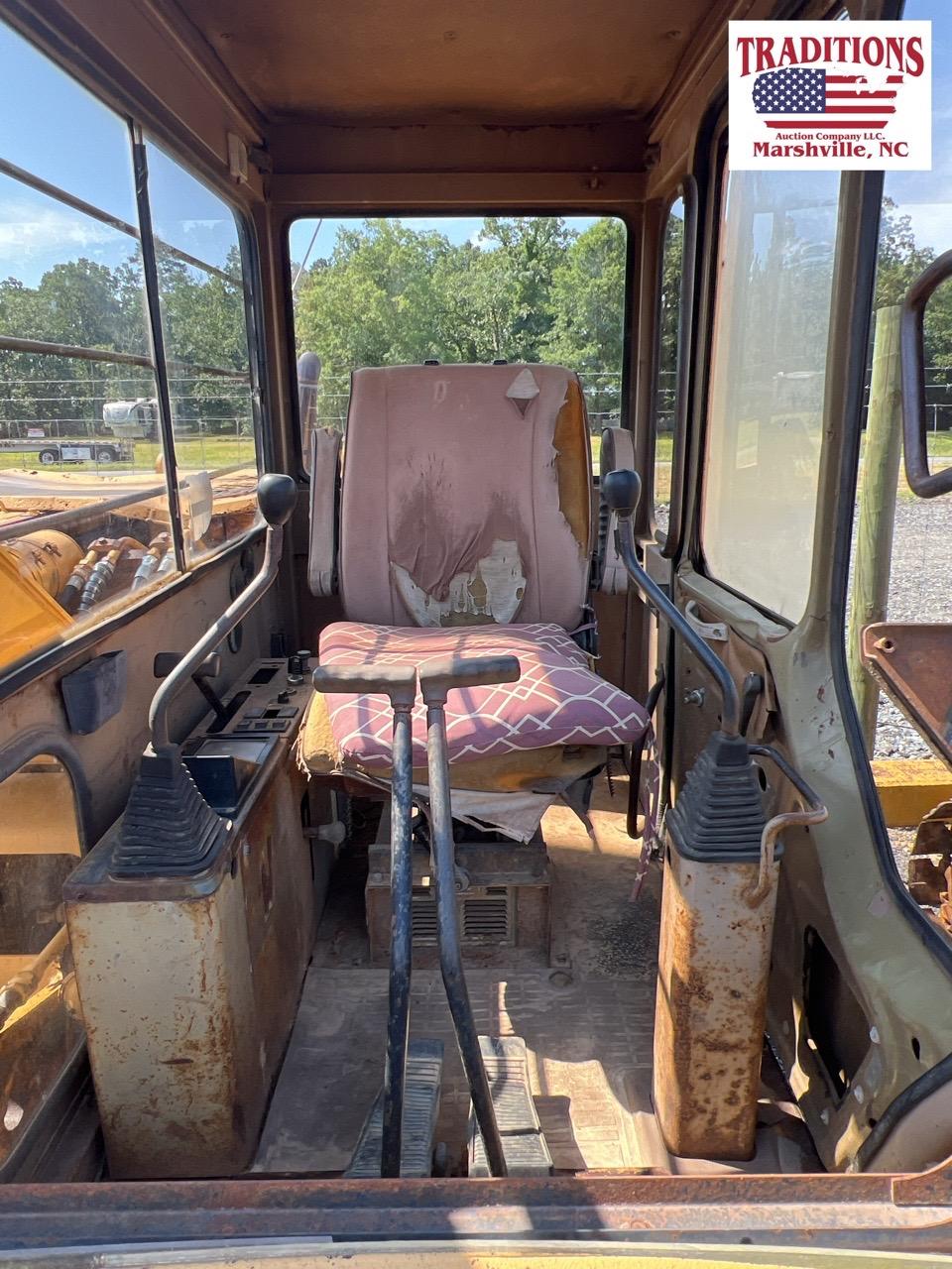 Caterpillar E70 Excavator