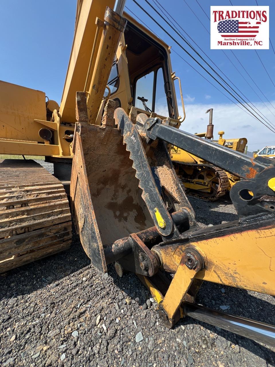 Caterpillar E70 Excavator