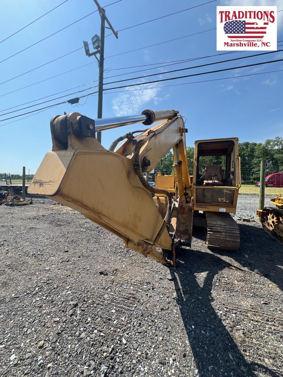 Caterpillar E70 Excavator