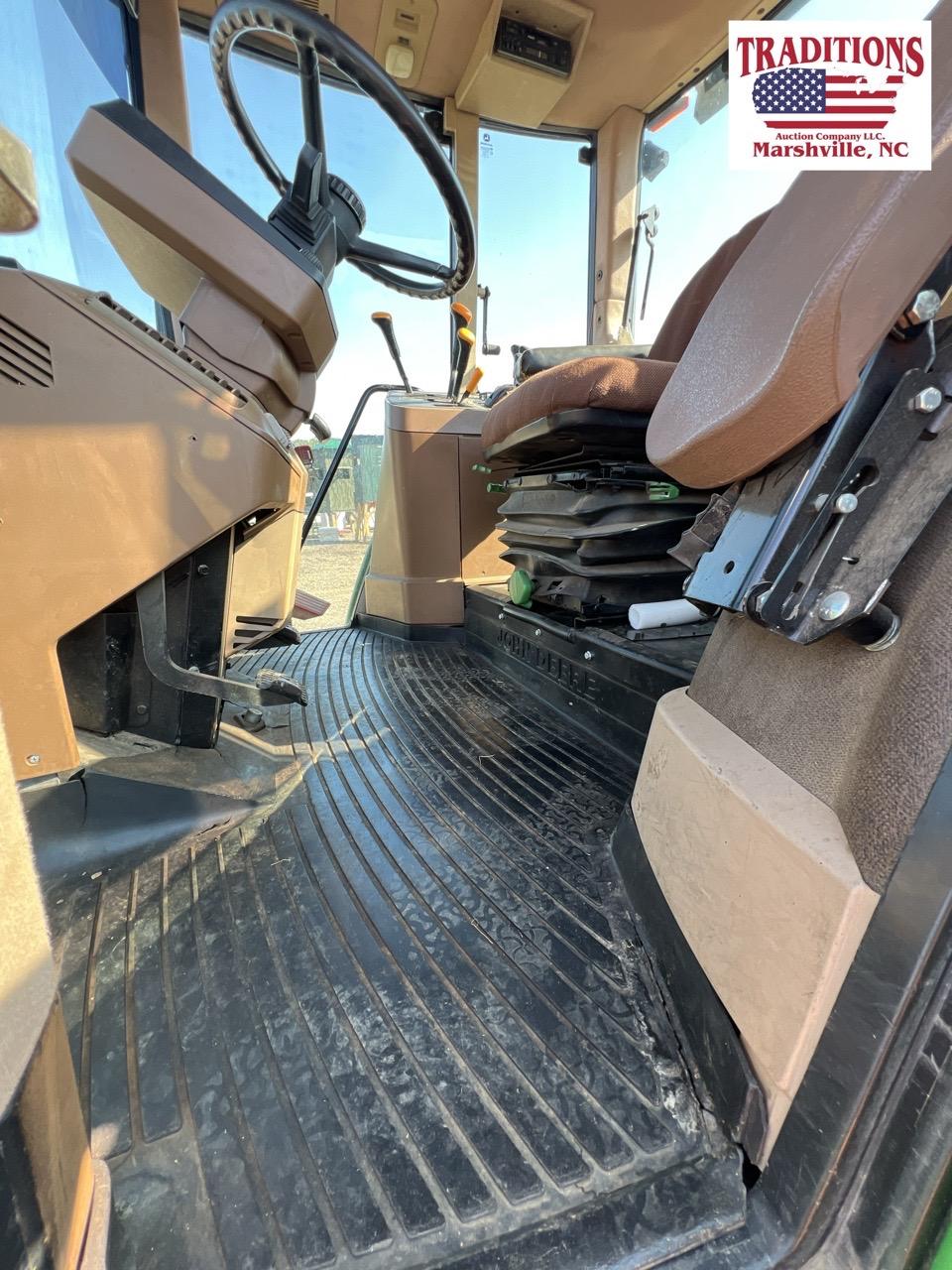 John Deere 6400 4WD Tractor