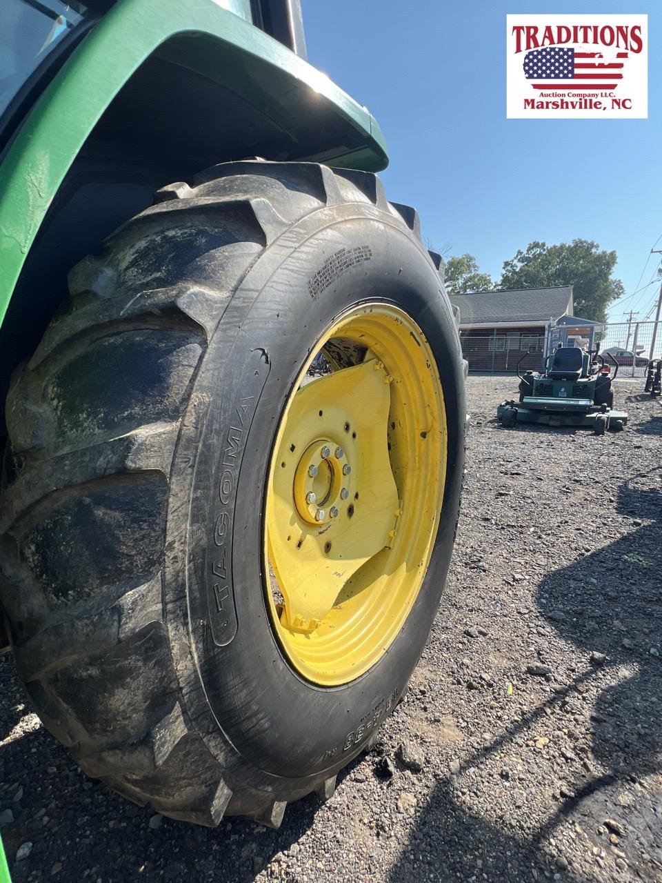 John Deere 6400 4WD Tractor