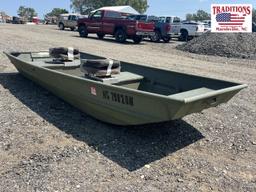 2009 Alumacraft Boat Hull A909