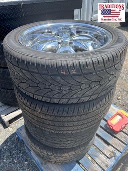 Set of 4 Pacer 6 Lug Wheels with Tires