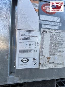 2 Door Cooler/Freezer