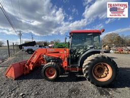 Kubota L5030 4x4 HST with LA853 Loader