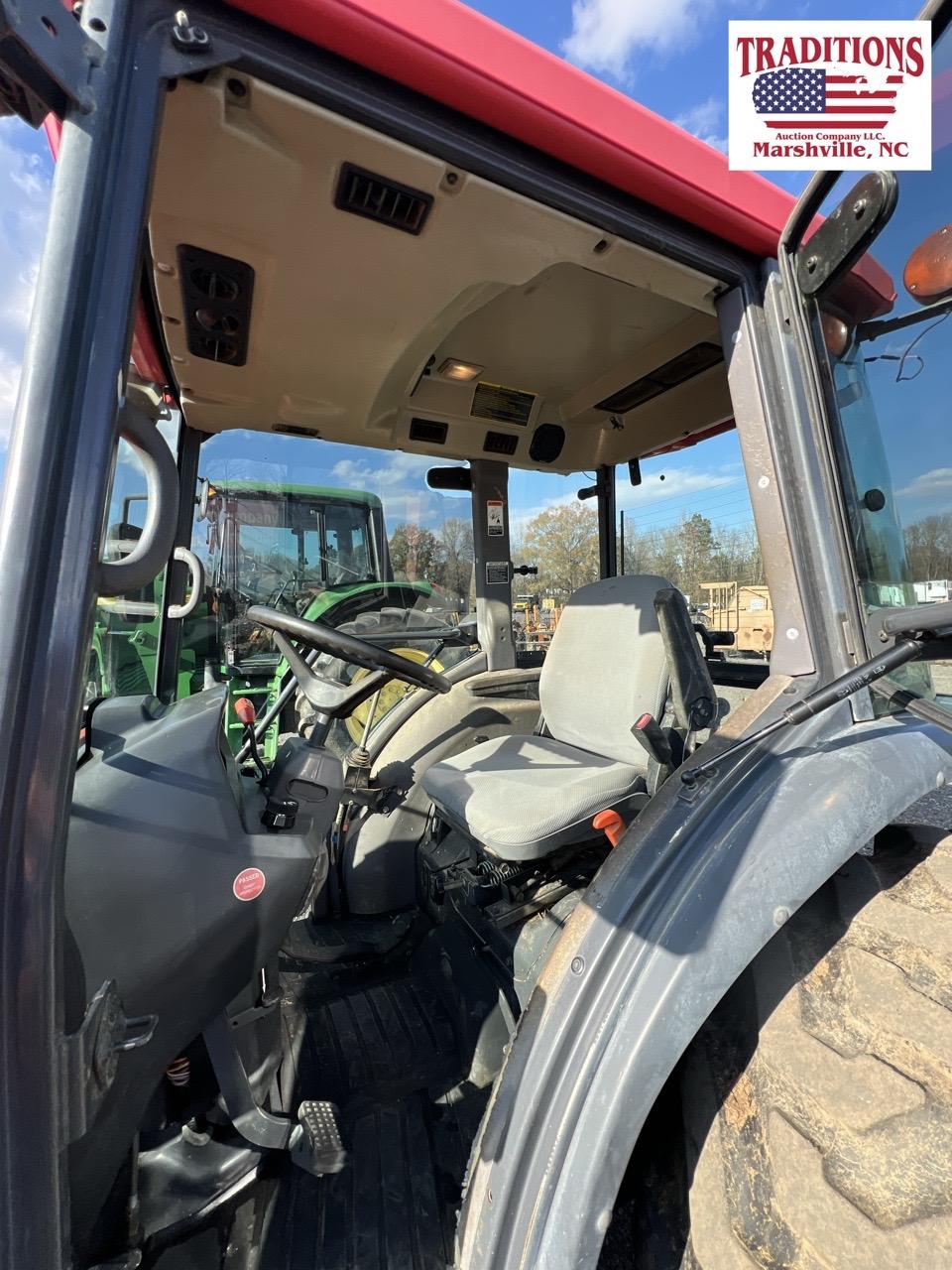 Kubota L5030 4x4 HST with LA853 Loader