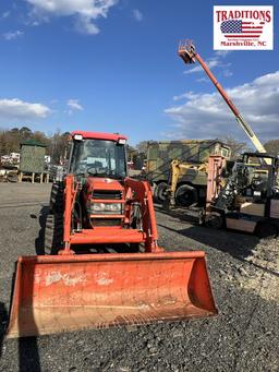 Kubota L5030 4x4 HST with LA853 Loader