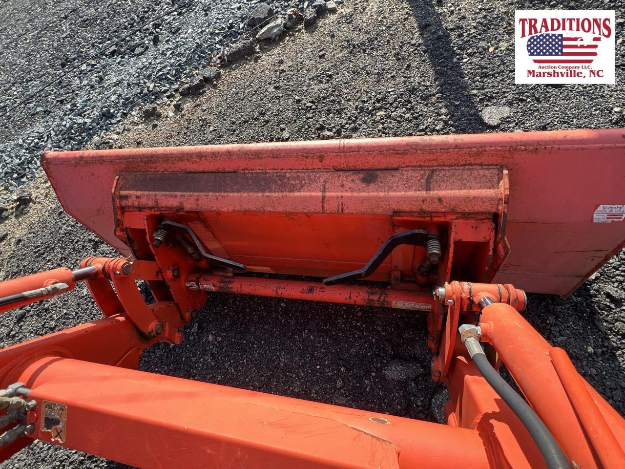 Kubota L5030 4x4 HST with LA853 Loader