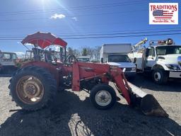 Massey Ferguson 253 with 232 Loader