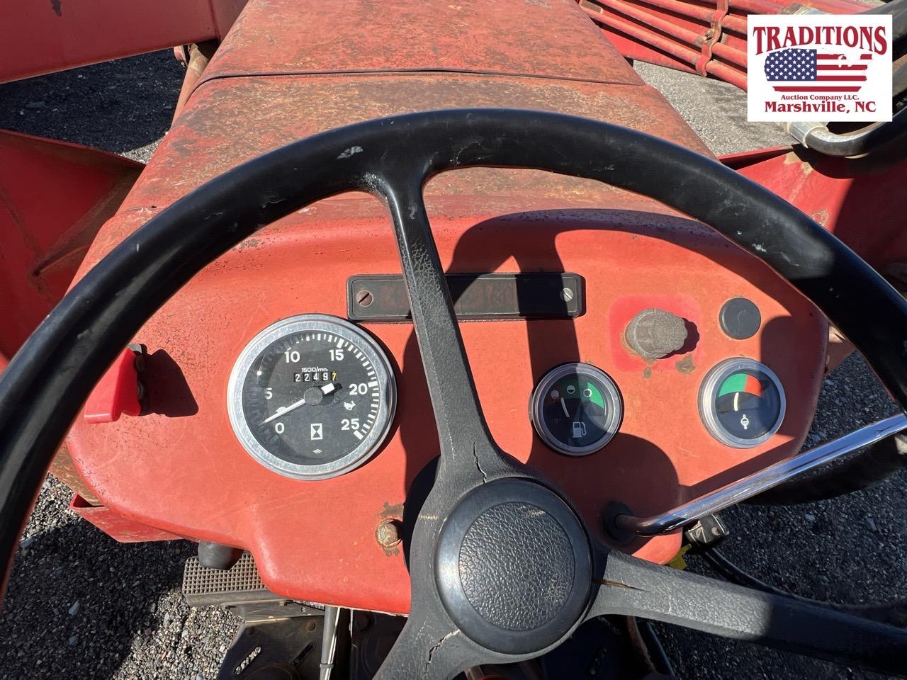 Massey Ferguson 253 with 232 Loader