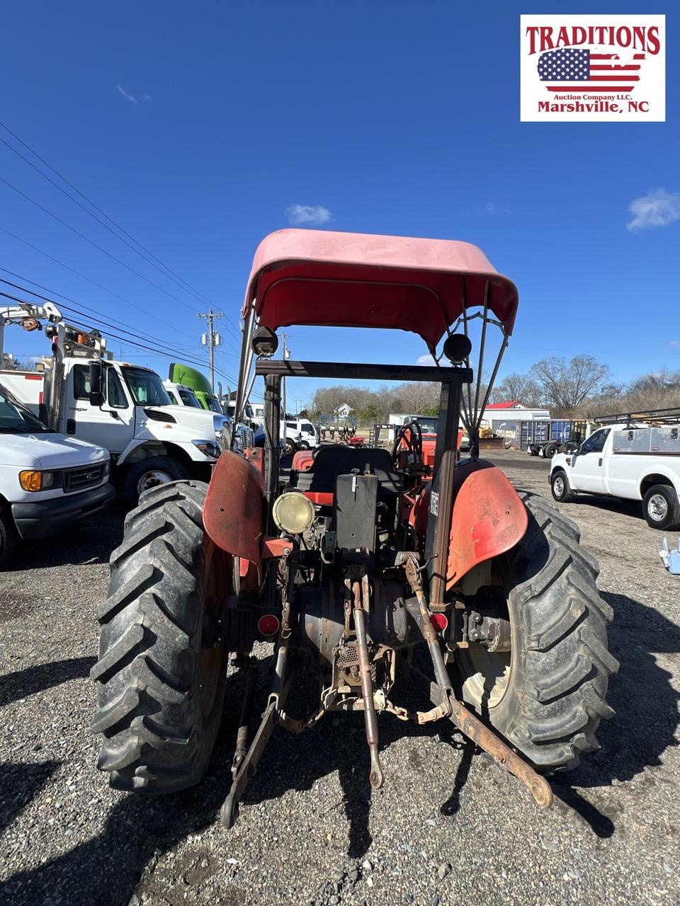 Massey Ferguson 253 with 232 Loader