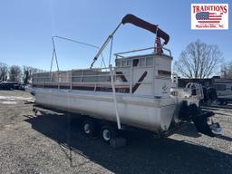 1992 JC Mfg 26ft TriToon 266 Boat HULL E292