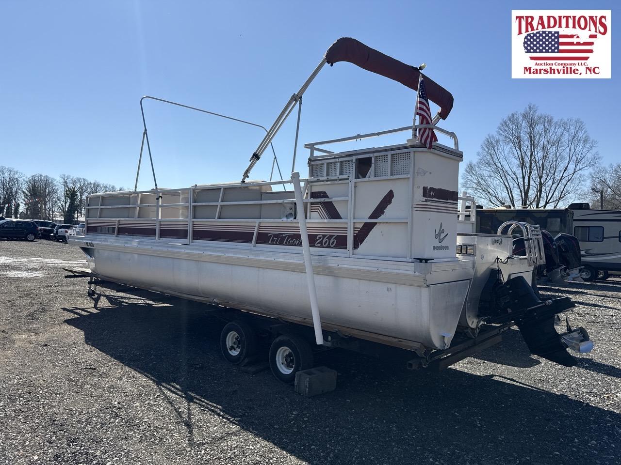 1992 JC Mfg 26ft TriToon 266 Boat HULL E292