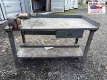 60x30x37 Metal Shop Table w Vise