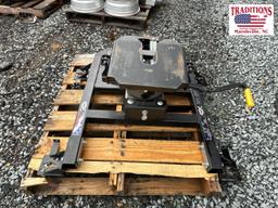 Pull Rite Super Glide 5th Wheel Hitch