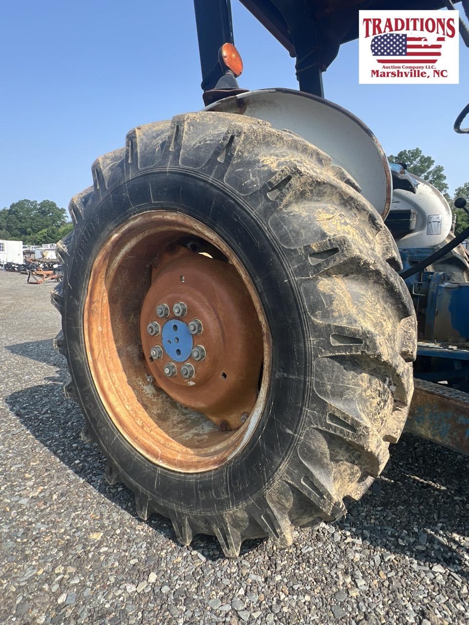 Ford 3910 Tractor